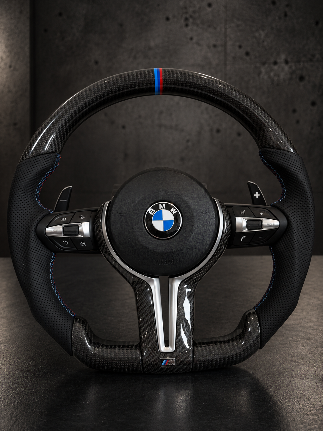 Volante BMW M Performance Carbono Franja M F-Series
