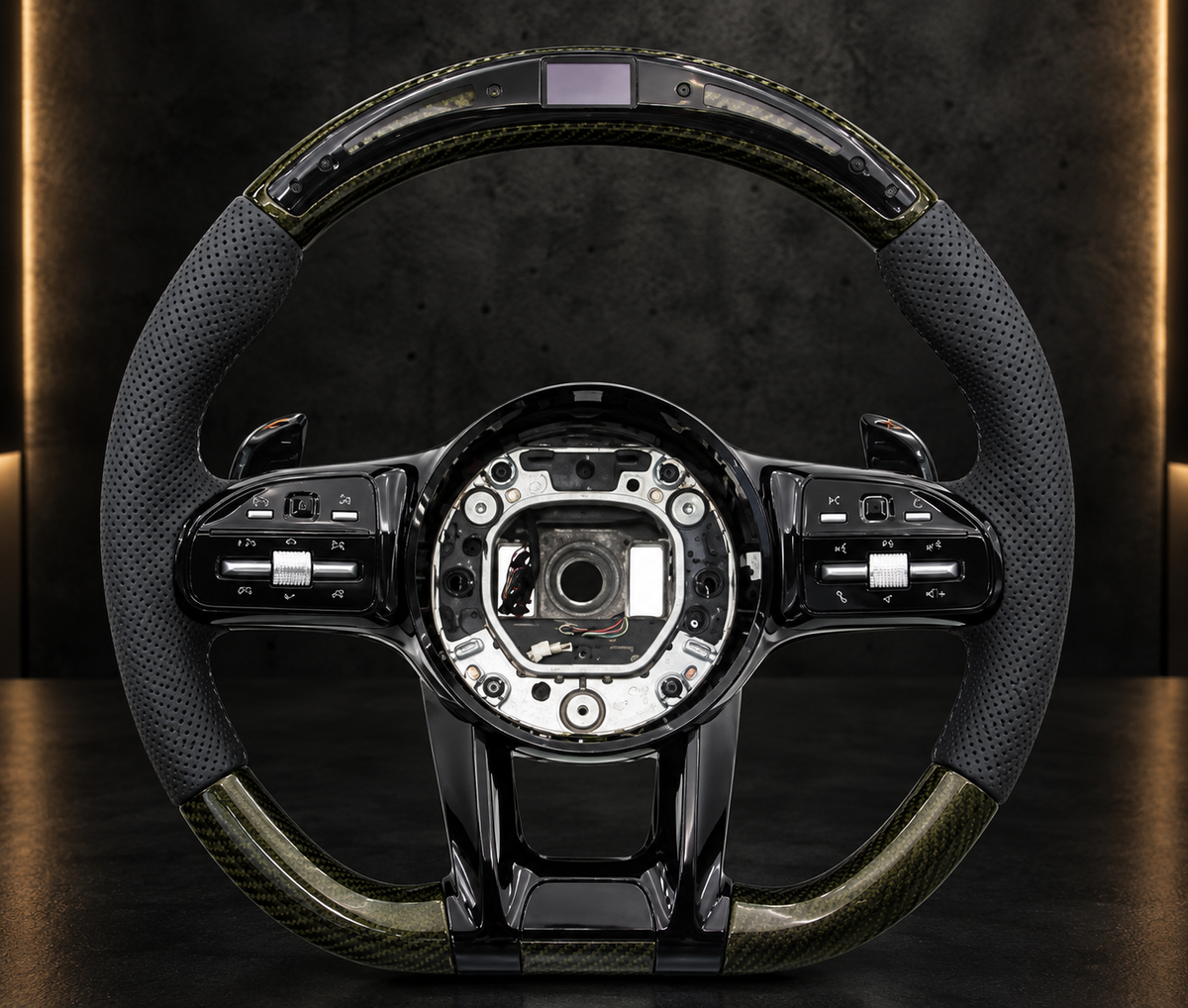 Volante Mercedes-AMG Carbono Verde LED Display